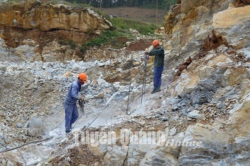 Đề cao an toàn, vệ sinh lao động trong mỗi đơn vị, doanh nghiệp