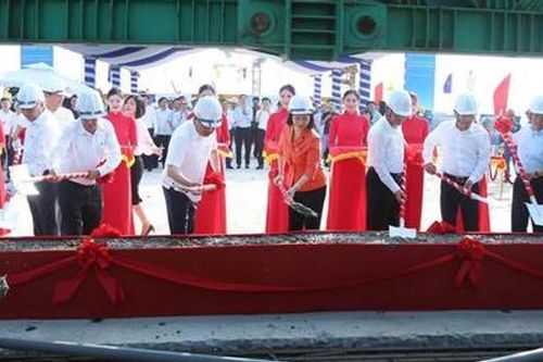 Hợp long cầu Vĩnh Tuy giai đoạn 2