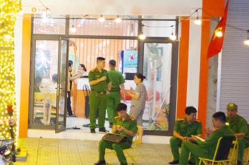Bênh bạn gái, bắn vỡ gan đối thủ