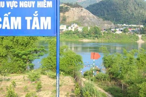 Hòa Bình: Đừng lơ là trước vẻ hiền hòa của sông Đà