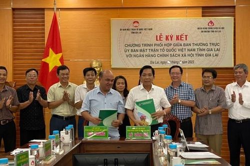 Gia Lai: Ký kết chương trình phối hợp giữa Mặt trận tỉnh và NHCSXH năm 2023