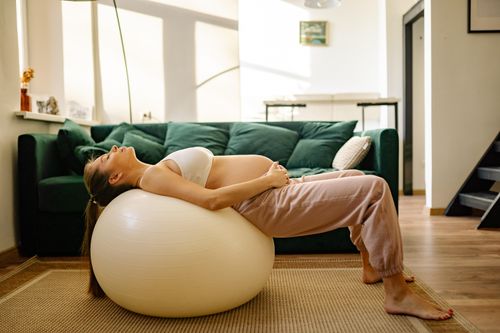 Những phụ nữ chờ đủ tiền mới sinh con