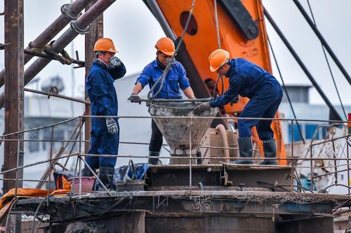 Đại biểu Quốc hội: Nhiều doanh nghiệp đã 'chết lâm sàng'