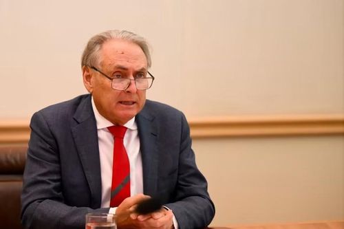 Australia không muốn 'bỏ hết trứng vào một giỏ' Trung Quốc