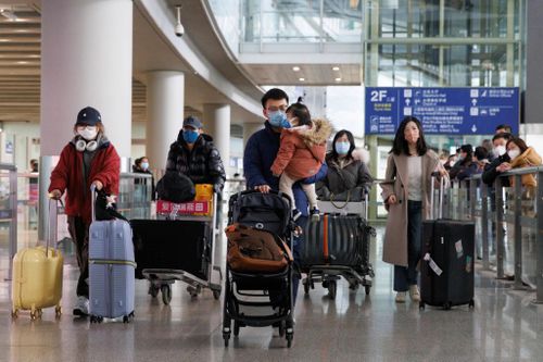 Đơn xin visa từ Trung Quốc mới bằng 1/3 trước đại dịch