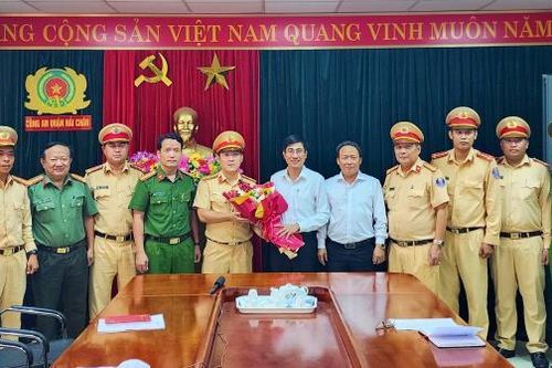 CSGT bắt được đối tượng trữ lượng ma túy 'khủng'
