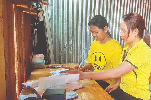 Gỡ khó cho giáo dục Tây Nguyên - Bài 1: Gian nan 'trồng người'