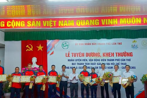 Cần Thơ thưởng nóng các huấn luyện viên, vận động viên đạt thành tích tại SEA Games 32