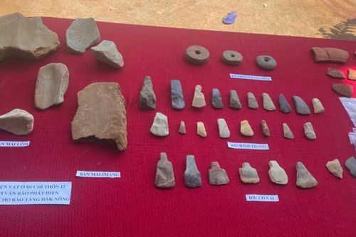 Phát hiện hiện vật người tiền sử niên đại 3.500-3.000 năm