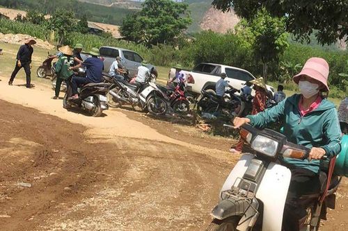 Người đàn ông tử vong sau cú trượt chân ở mỏ đá tại Nghệ An