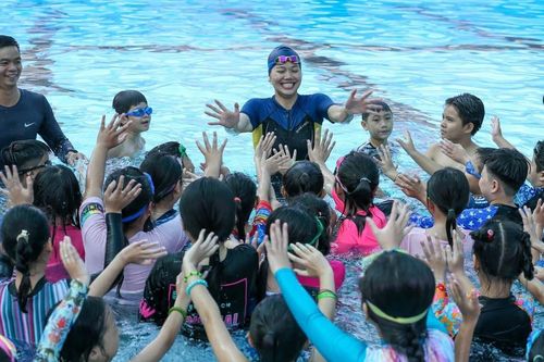 Ánh Viên được mời làm đại sứ chương trình chống đuối nước cho trẻ