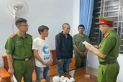 Bắt khẩn cấp hai 2 nhóm đối tượng chuyên trộm mô tô, xe máy điện ở Quảng Bình