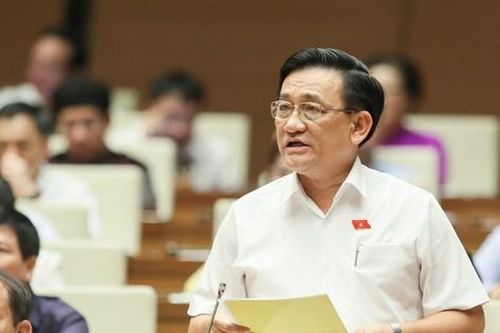 Thay cán bộ sợ sai, né trách nhiệm như thay cầu thủ thi đấu kém hiệu quả