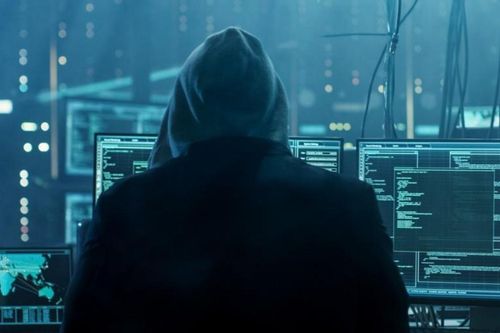 Dùng email trường truy cập bên ngoài, hàng nghìn dữ liệu bị rao bán trên web đen
