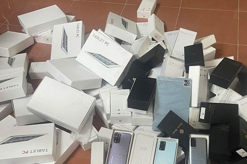 Phát hiện lô hàng điện tử nghi nhập lậu lớn nhất Bắc Ninh