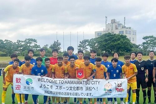 Công Phương lập công, U17 Việt Nam hòa kịch tính trên đất Nhật