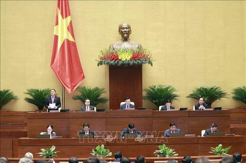 Cử tri Đà Nẵng đề nghị tiếp tục hỗ trợ doanh nghiệp phục hồi