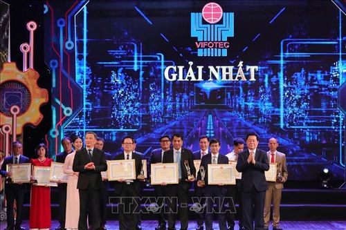 Trao Giải thưởng Sáng tạo khoa học công nghệ Việt Nam cho 43 công trình xuất sắc