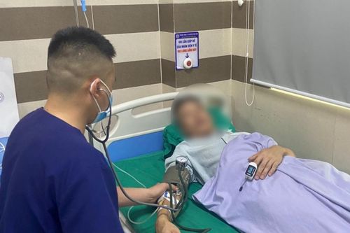 Người đàn ông suy đa tạng, nhập viện khẩn vì uống loại rượu ngâm này