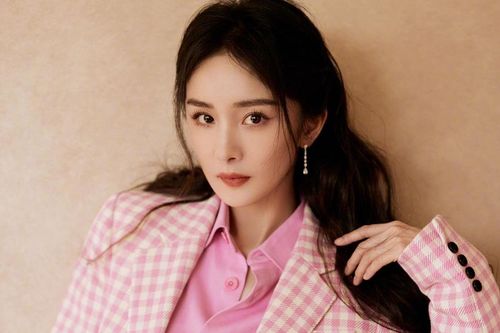 Dương Mịch bất ngờ đưa 'con' vào đoàn phim Cáp Nhĩ Tân 1944
