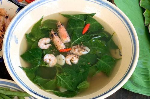 Loại lá nấu canh ngày hè giúp giải nhiệt và bổ gan