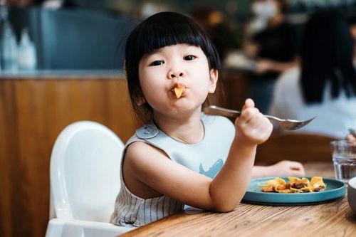 Giúp trẻ trân trọng sự khác biệt của bản thân