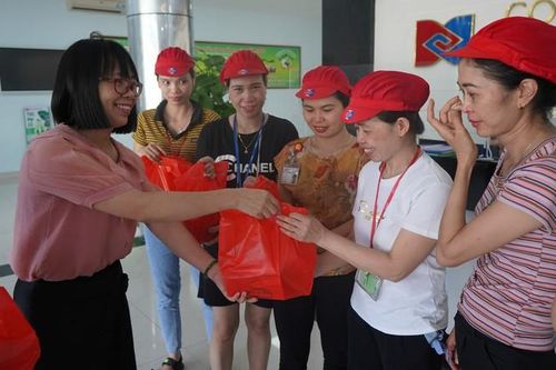 Nestlé Việt Nam hỗ trợ người lao động có hoàn cảnh khó khăn