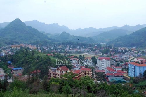 Hạn chế ô tô vào thị trấn Bắc Hà dịp tổ chức 'Festival Cao nguyên trắng Bắc Hà'