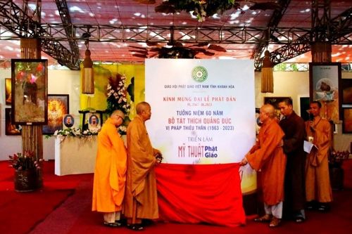 Khánh Hòa: Khai mạc triển lãm di vật, tư liệu về cuộc đời và đạo nghiệp của Bồ-tát Thích Quảng Đức
