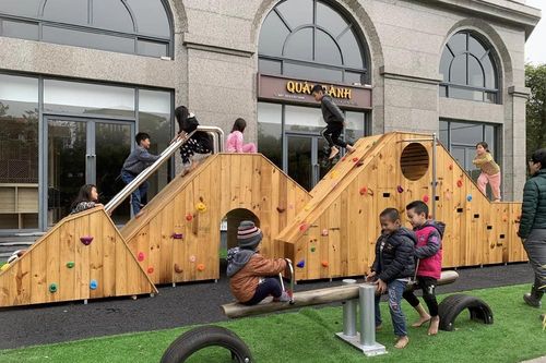 Think Playgrounds: Mong muốn ngày nào cũng là ngày 1/6 cho trẻ em