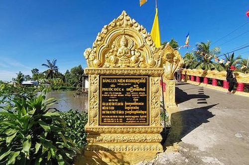 Vùng quê nghèo thay đổi diện mạo từ sự chung sức của bà con Phật tử