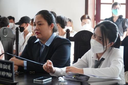 Tòa tuyên Hoa hậu Hòa bình Nguyễn Thúc Thùy Tiên thắng kiện