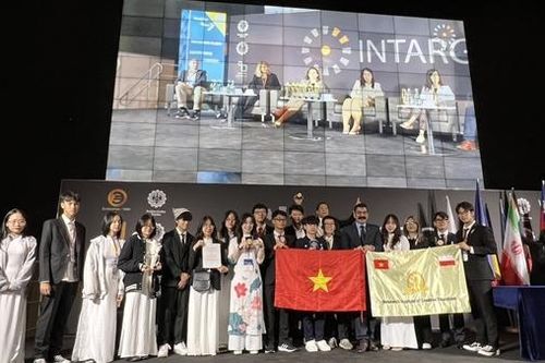 Đoàn học sinh Việt Nam đạt thành tích cao tại cuộc thi KHKT, phát minh sáng chế quốc tế INTARG