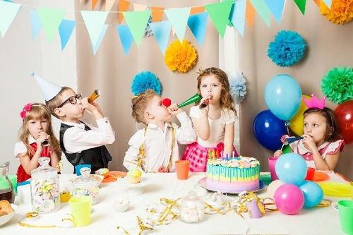 Quốc tế Thiếu nhi 1/6 chọn quà gì cho trẻ?
