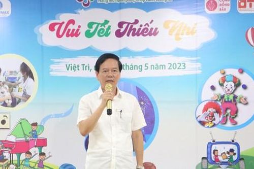 'Vui Tết Thiếu nhi' tại Bệnh viện Sản Nhi tỉnh Phú Thọ