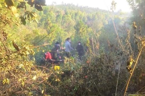 Huy động hơn 450 người tham gia chữa cháy rừng ở Hà Tĩnh