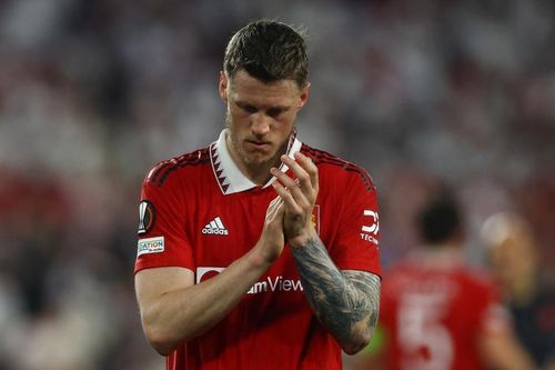 MU trả Weghorst, Sabitzer về lại đội chủ quản