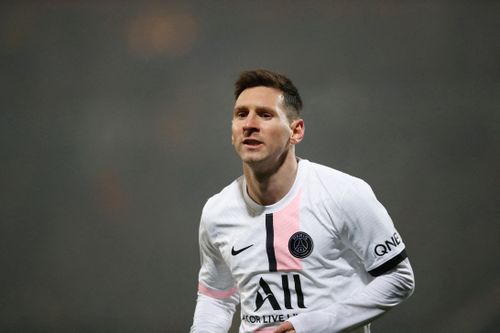 Lionel Messi chia tay PSG