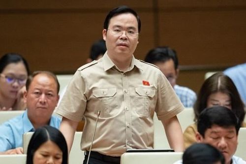 'Chúng ta cũng đang lãng phí niềm tin của Nhân dân vào cơ quan công quyền'