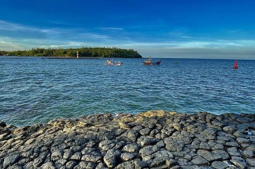 Vẻ đẹp kỳ vĩ của thắng cảnh Gành đá Thạch Ky Điếu Tẩu