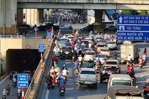 Tổ chức lại giao thông đường Nguyễn Trãi phục vụ thi công dự án xử lý nước thải Yên Xá