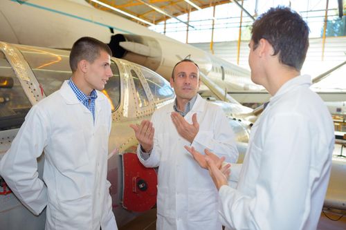 Trường ĐH Văn Lang tuyển sinh ngành Kỹ thuật Hàng không