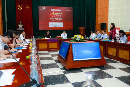 'Vinh quang Việt Nam' tôn vinh 16 tập thể, cá nhân