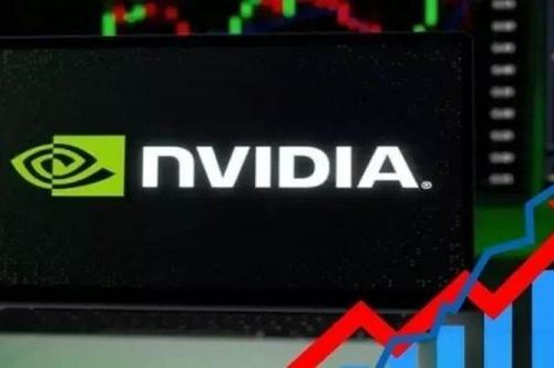 Nvidia chính thức trở thành hãng chip đầu tiên có vốn hóa nghìn tỷ USD