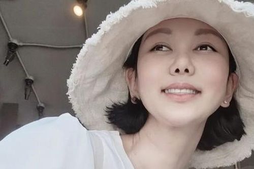 Nữ người mẫu qua đời ở tuổi 43