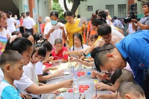 Chăm lo gần 2.000 trẻ tại các trung tâm bảo trợ, mái ấm ở TPHCM dịp Quốc tế thiếu nhi