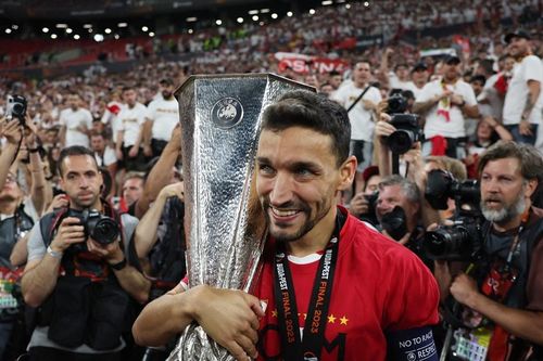Khoảnh khắc Sevilla lần thứ 7 ẵm cúp Europa League