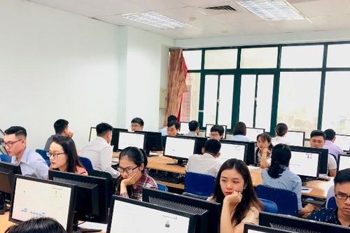 Chính sách mới: Điều kiện cấp chứng chỉ bồi dưỡng cán bộ, công chức