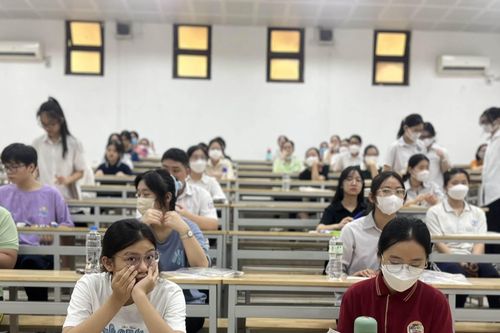 Đề thi vào lớp 10 môn Toán điều kiện chuyên Sư phạm 2023