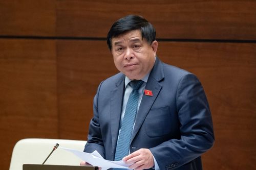 Bộ trưởng KH&ĐT đề nghị điều chuyển cán bộ đùn đẩy, né tránh trách nhiệm